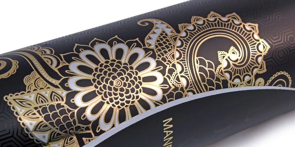 玻璃或塑膠包裝:金色、銀色與金屬化效果,打造迷人的包裝