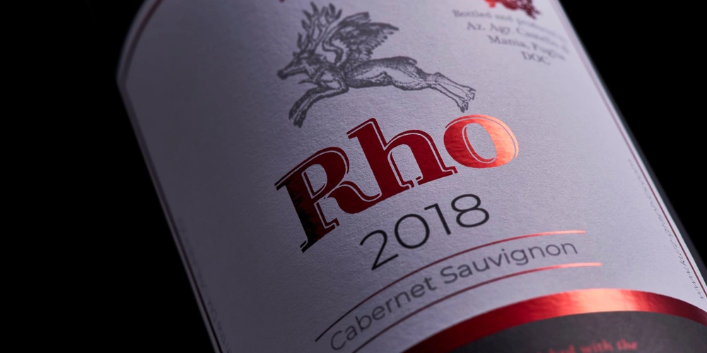 High-Quality Embellishment for Refined Enjoyment: Wine Labels by KURZ